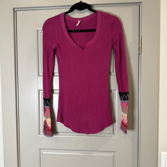 Free People Tops - FREE PEOPLE | RARE COLOR Kombucha Cuff Thermal long sleeve with knit sleeves